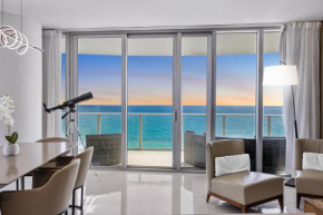 Ventur Beachfront Luxe Condo - Lyfe Beach Resort